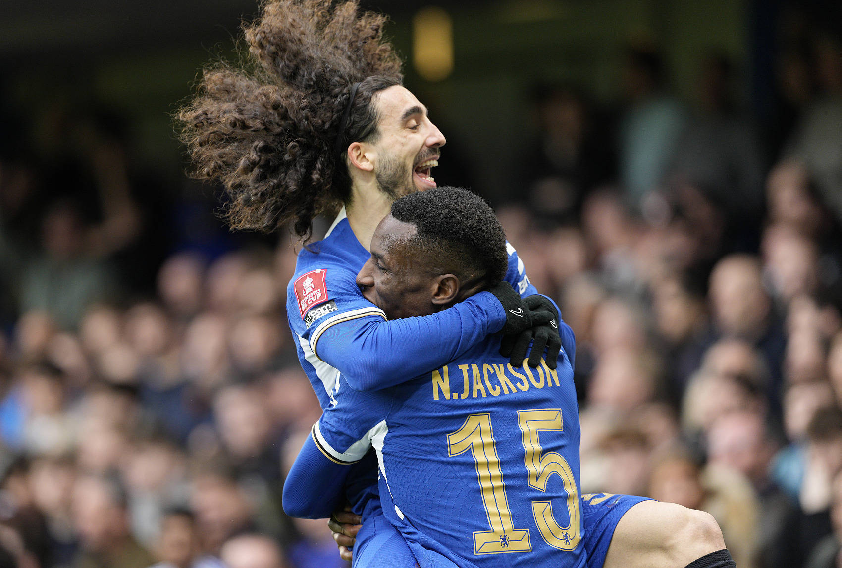 包含切尔西状态回暖备战足总杯窗口期尤文图斯调整名单以备中超，多伦多猛龙扳平良机备战国王杯直接炸裂的词条